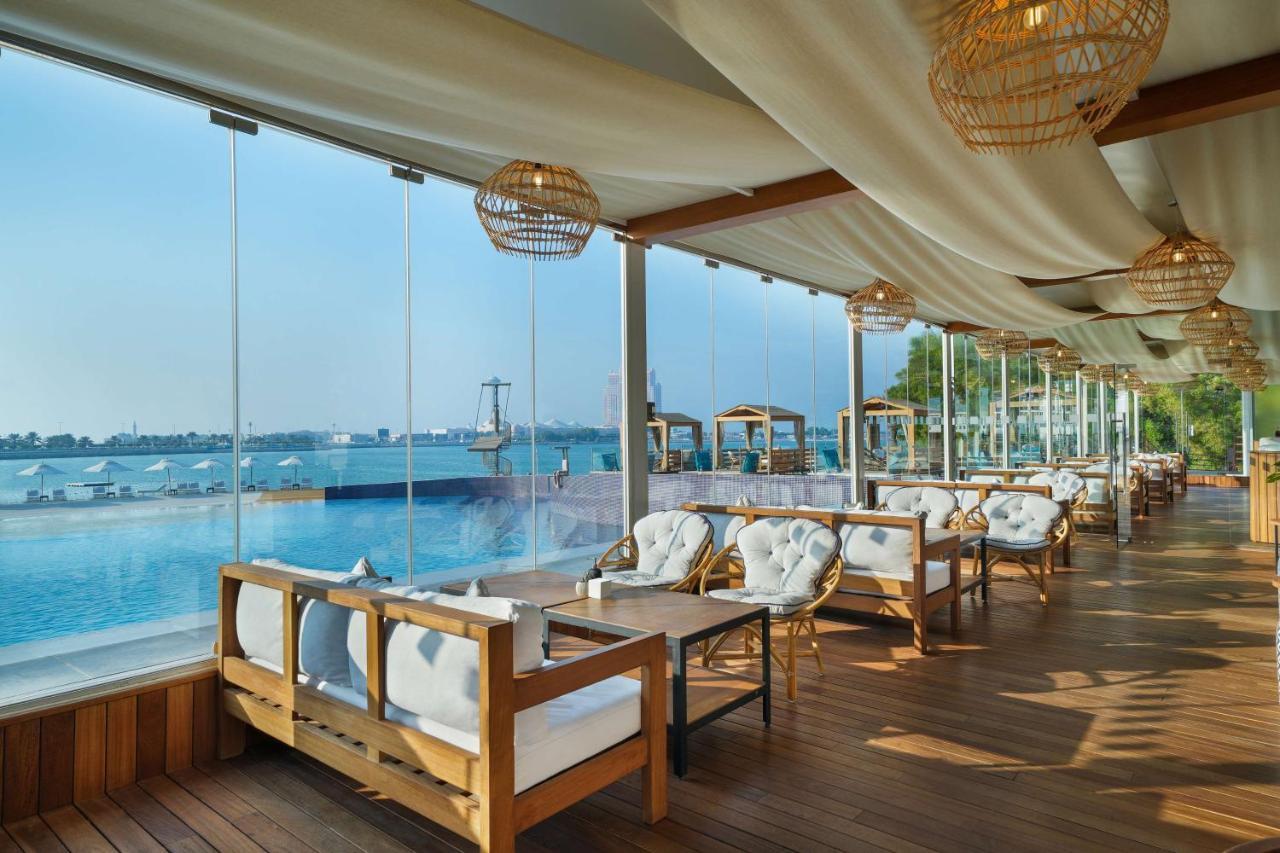 Radisson Blu & Resort, Corniche Station touristique